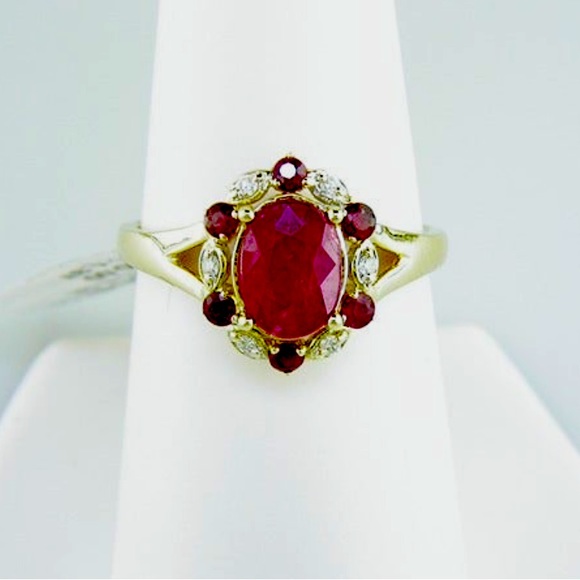 14k ruby and diamond ring - Picture 1 of 3